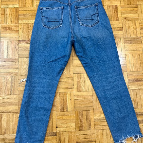 American Eagle Ripped Mom Jeans - Picture 5 of 5